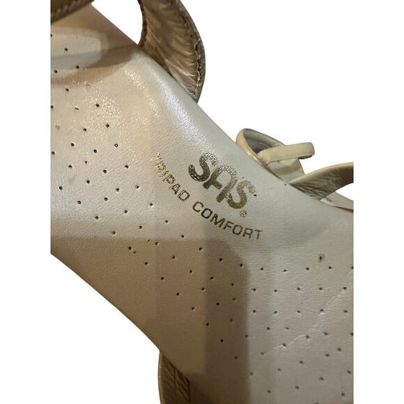 SAS Size 9 Strappy Kitten Wedge Sandal Cream White Patent Leather Vacation Comfy - Picture 4 of 9